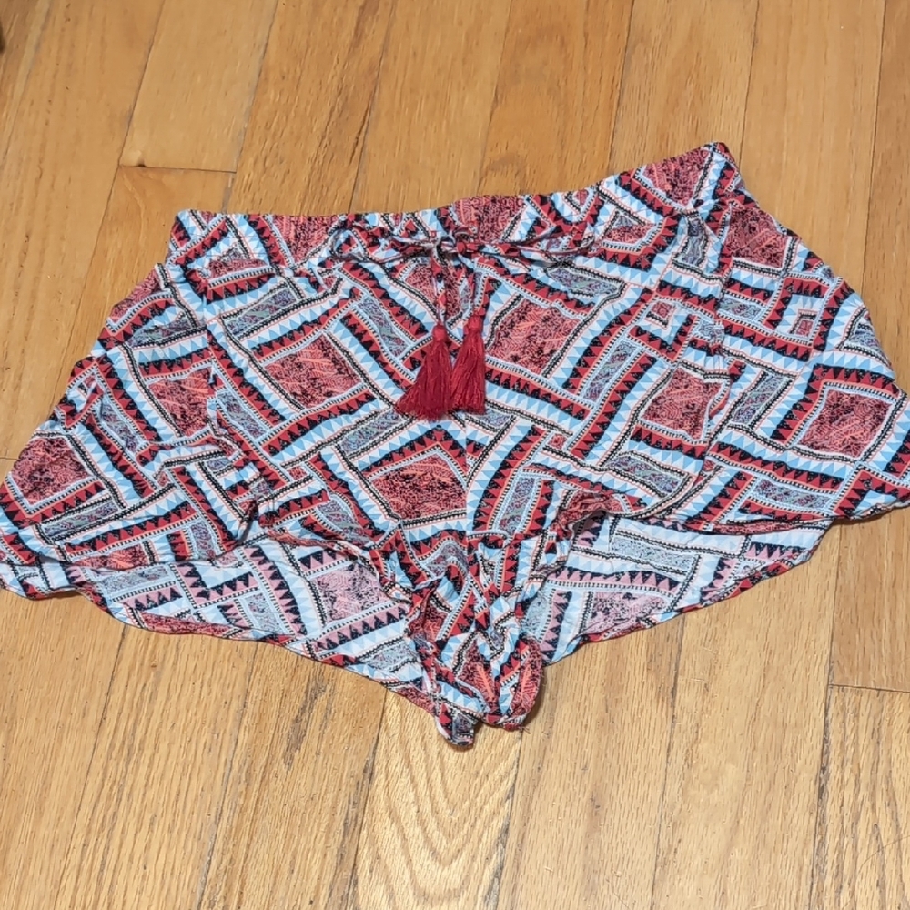 Geometric Patterned boho Shorts with Tassel